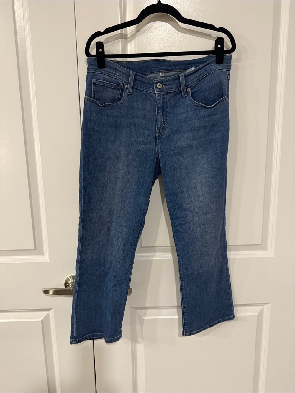 Levi's Women's Boot Cut Jeans in Medium Blue